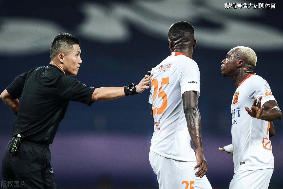 开云平台-包含曼联今晨临场应变；志在中超名次提升；球迷炸锅；医务组通报恢复的词条